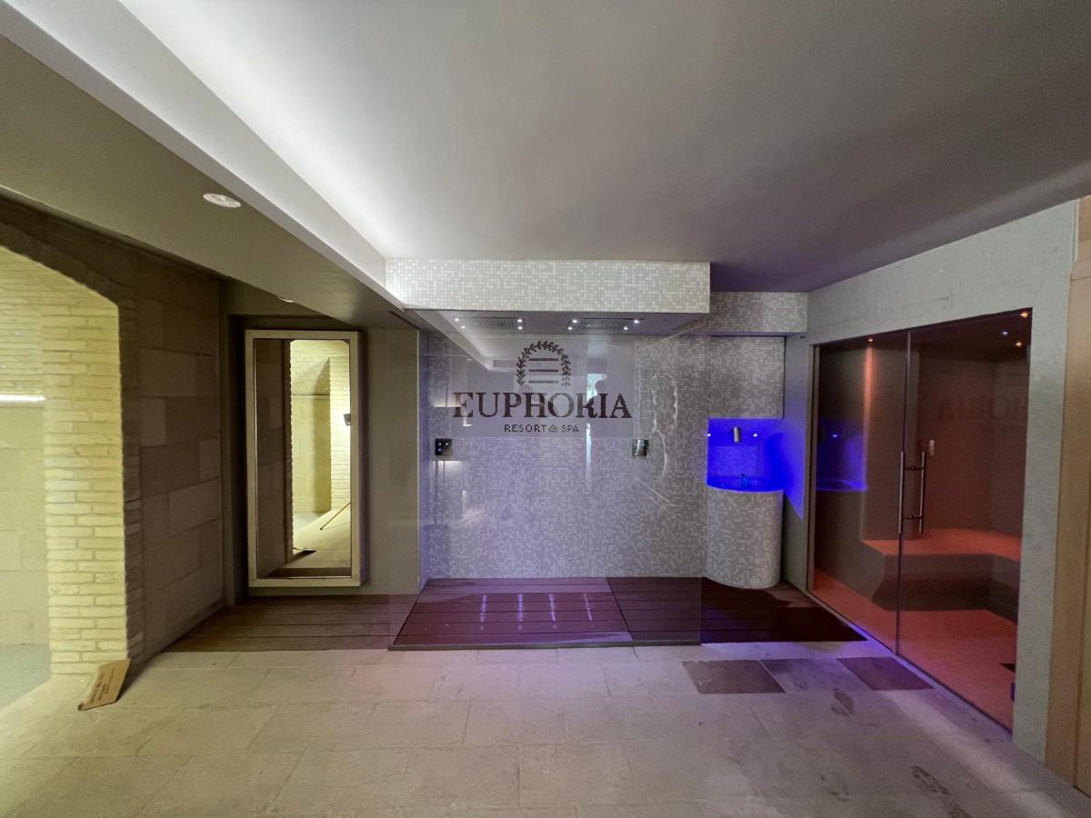 Euphoria Resort Olgiata Bagian luar foto